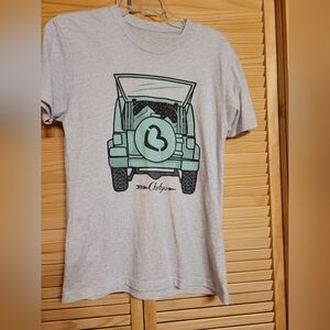 Jeep graphic tee size small grey green cheekys womens